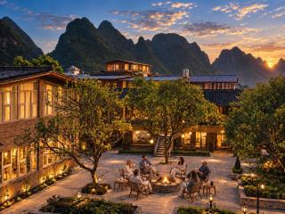 Secret Valley Retreat Traditional Art Oil Painting House in Yangshuo Yulong River&Western Food&Cozy Garden Coffee&Bar&Art museum - 9