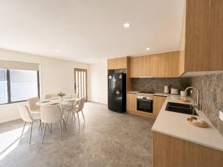 Brand new 3bd home in Sunnybank near Train Station - 7