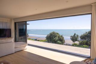 Beachfront Luxury Retreat & Sauna with Sea Views - 2