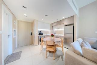 2BR Bohemian Luxury Apt in Al Jada Sharjah -Private - Boulevard - 5