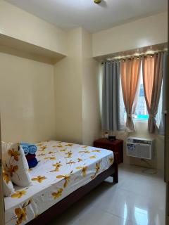 Sea Residences at Mama Ems Neat Place - 3