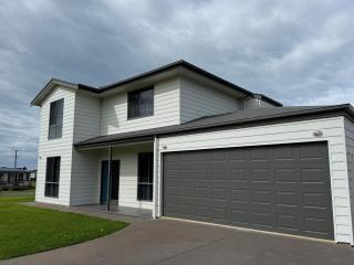 Karma Waters Beach House, 100m from beach - 0