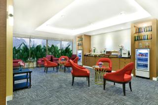 Centre Point Plus Hotel Pratunam - 7