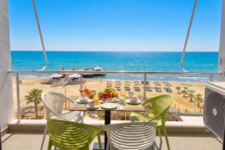 Brisa Del Mar Beachfront Apartment - 1