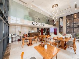Kiwi Beachside Hotel & Cafe Da Nang - 6
