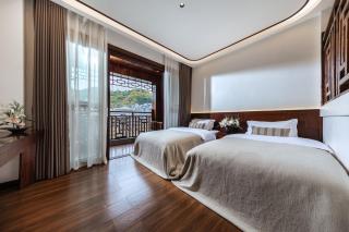 Fenghuang Ancient Town Haven Riverside Panoramic Aesthetic Nan Hua Bridge Branch - 1