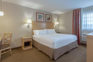 Candlewood Suites Minot by IHG - 9