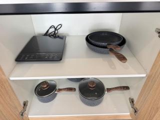 Brand-New Sunnybank Private 1BR 1BA - 1
