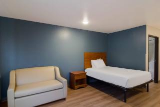 WoodSpring Suites Jacksonville I-295 East - 1