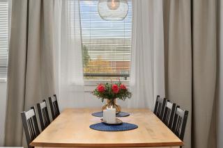 Renovated 2BR Apt with Best Location - Private Sauna & Balcony - 2