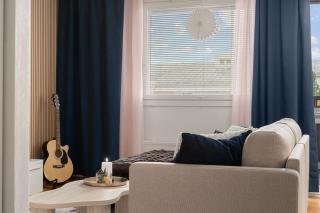 Renovated 2BR Apt with Best Location - Private Sauna & Balcony - 3