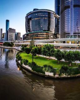 Queen's Wharf Residences Luxury 2 Bed 1 Car - 0