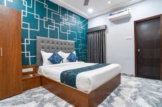 FabHotel Elvoria - 4