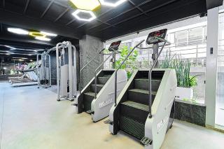 The modern executive serene suites with amazing breathtaking city views ,fully equipped gym , swimming pool and private ample parking space - 8