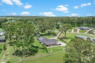 Mala Retreat Sleeps 7, Two Bedrooms & Ensuites - 0