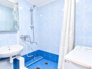 Cozy Studio in Cheryomushki - 15min to City & Sea - Odessa - 1