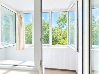 Cozy Studio in Cheryomushki - 15min to City & Sea - 7