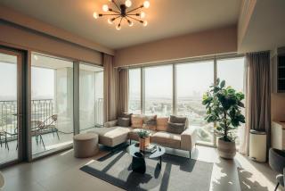 2BR Apt next to DubaiMall, pool view of Burj Khalifa - Downtown Views ll - 8