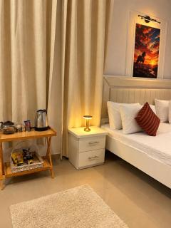 Stables - A Classic BNB Experience - DHA Phase 6 - 8