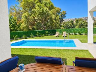 Private Pool in Villa Gozde Akyarlar - 1
