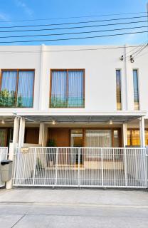 Spacious 3-Bedroom House with Shared Pool near Mega Bangna and Suvarnabhumi - 7