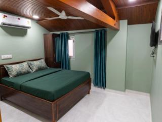 FabHotel Lumora - 4