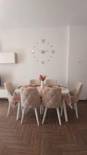 MyHouseYourHouse sea beach promenade center - 0