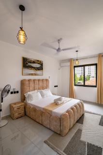SeyniKe Radium Nyali 3BR Pool, AC Beach 15 Min - 1