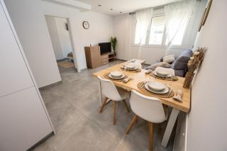 Apartamentos Alegre 33 - 2