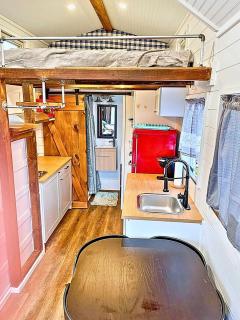 Pet-Friendly Lakefront Tiny Home with Fishing & Kayaking Near Eastland, Texas - 6