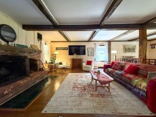Grand Historic Home with Spacious Outdoor Deck Retreat in Fryeburg, Maine - 2