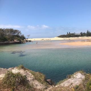 Caloundra Central Apartment Hotel - 2