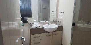 Caloundra Central Apartment Hotel - 1
