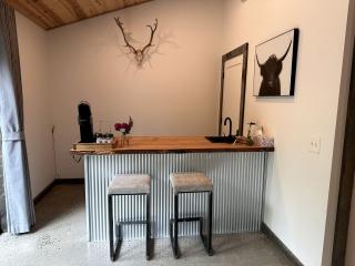 Luxurious Rustic Cabin with Fire Pit and Forest Views for an Amazing Couples Getaway near Madison, Ohio - 3
