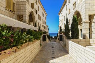 Mamad Breathtaking 3 BR Apt w Sea View in Central - 7