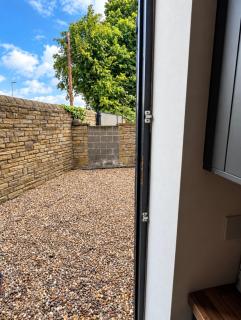 Vicarage 374, Historic 3-Bed 3 bedrooms with Parking - 3
