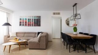 Mamad Bright Eilat escape with balcony and pool - 4