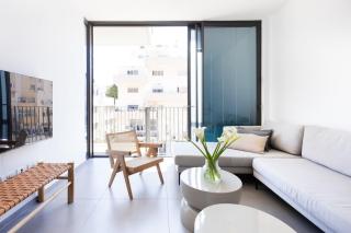 Mamad City Rail Pulse: Modern Design w Balcony - 0