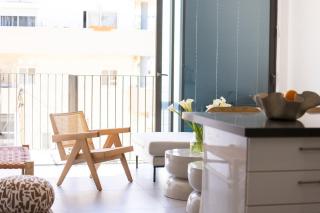 Mamad City Rail Pulse: Modern Design w Balcony - 5
