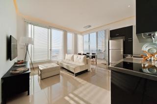 Beach Sunset Panorama Apartment - 9