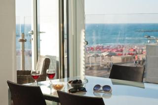 Beach Sunset Panorama Apartment - 3