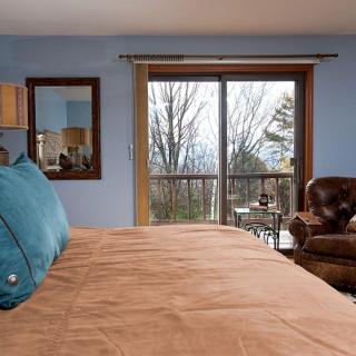 Family-Friendly Mountain Cottage Rental with Games Room in Chittenden, Vermont - 6