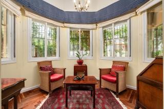 Historic Modern Home with Garden - 9