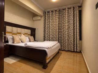 Spacious 3BR Apartment with Pool - 5