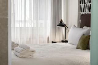 Tel Aviv Beachfront Bliss - 8