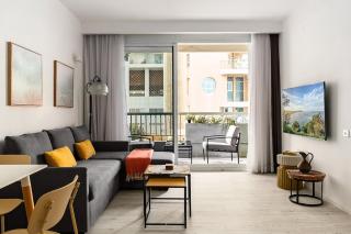 Tel Aviv Beachfront Bliss - 6