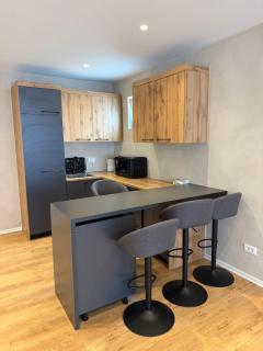 Skyline Apartment 5 - 8