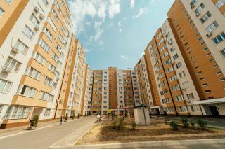 Botanica 2BR Family Apartment - 2