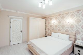 Botanica 2BR Family Apartment - 9