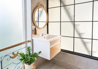 Luna & Loft - Urban Stay Old Town Bangkok - 5